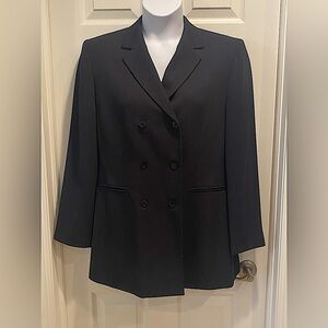 Beautiful Jones Wear blazer, size 12